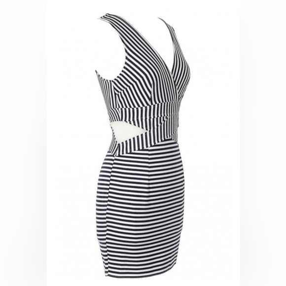 Bniina Navy Striped Plunging Neckline Mesh Insert Sleeveless Bodycon Dresses - Picture 3 of 9